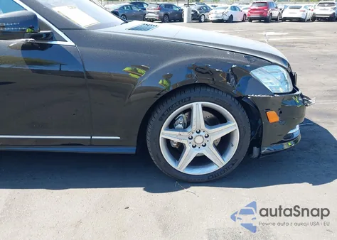 2010 Mercedes-Benz S 550 from USA, damaged, VIN WDDNG7BB9AA347420